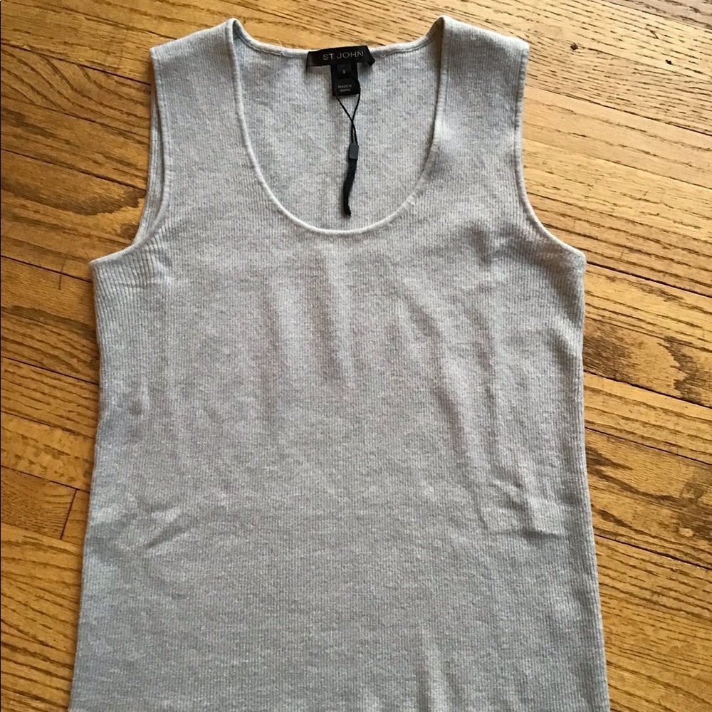 St. John knit tank top. Grey. Size small.
